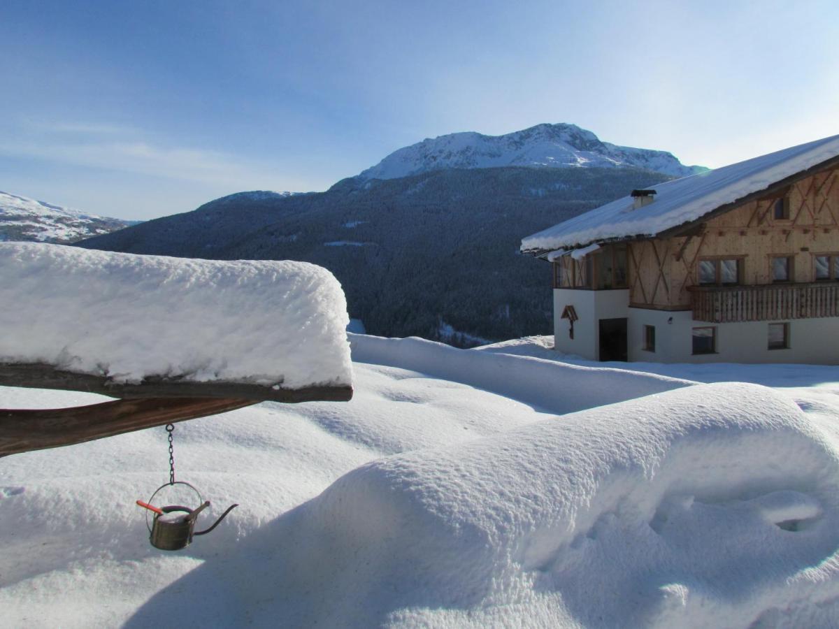 Oeberst-Hof Leilighet Sarentino Eksteriør bilde